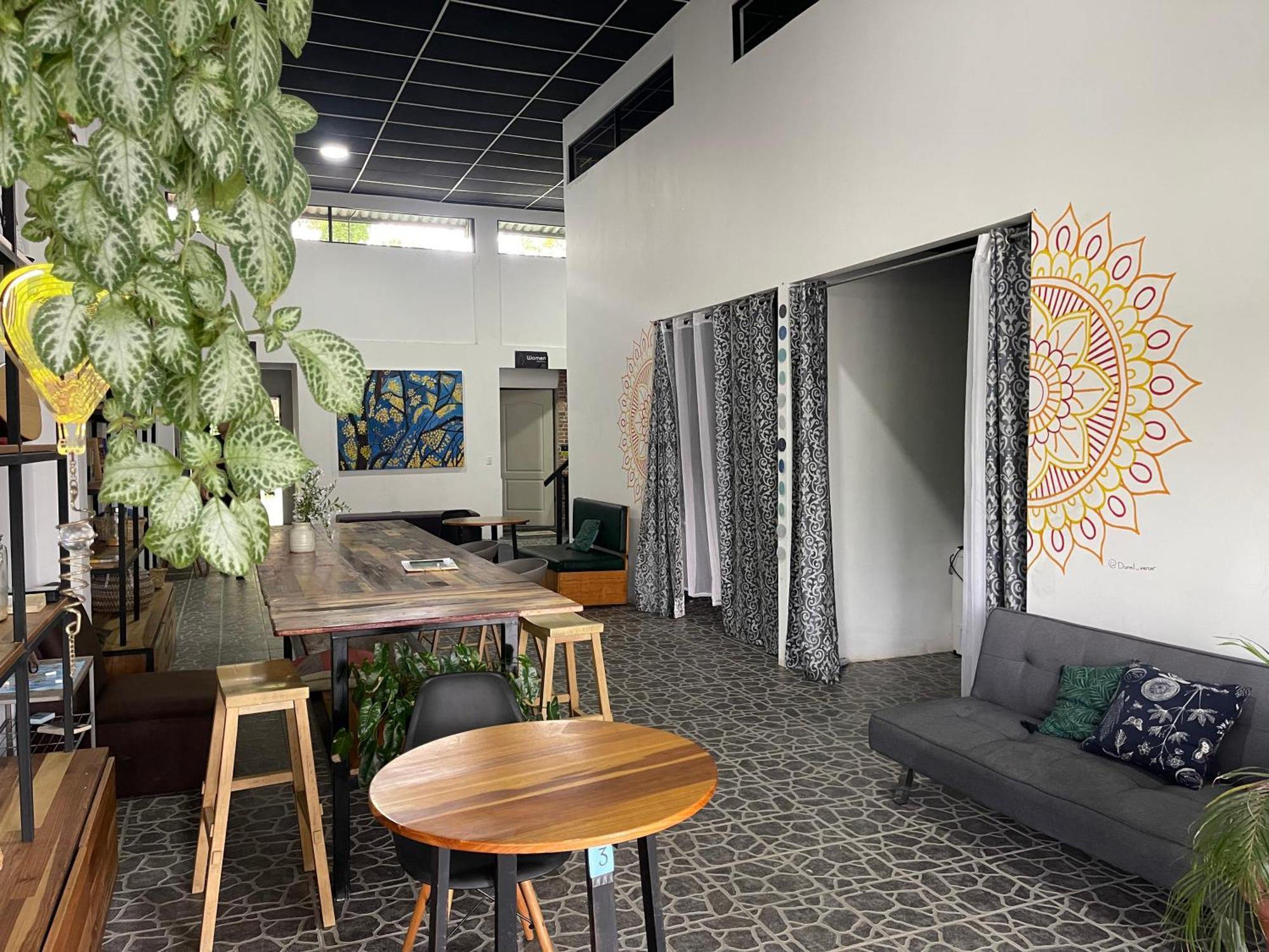 Asha Hostel La Fortuna Екстер'єр фото